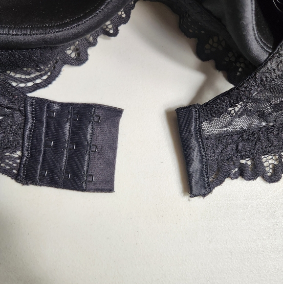 Bali Womens |2XL/44C-DD| Comfort Revolution Lace Desire Shaping Wireless Bra - Picture 6 of 7